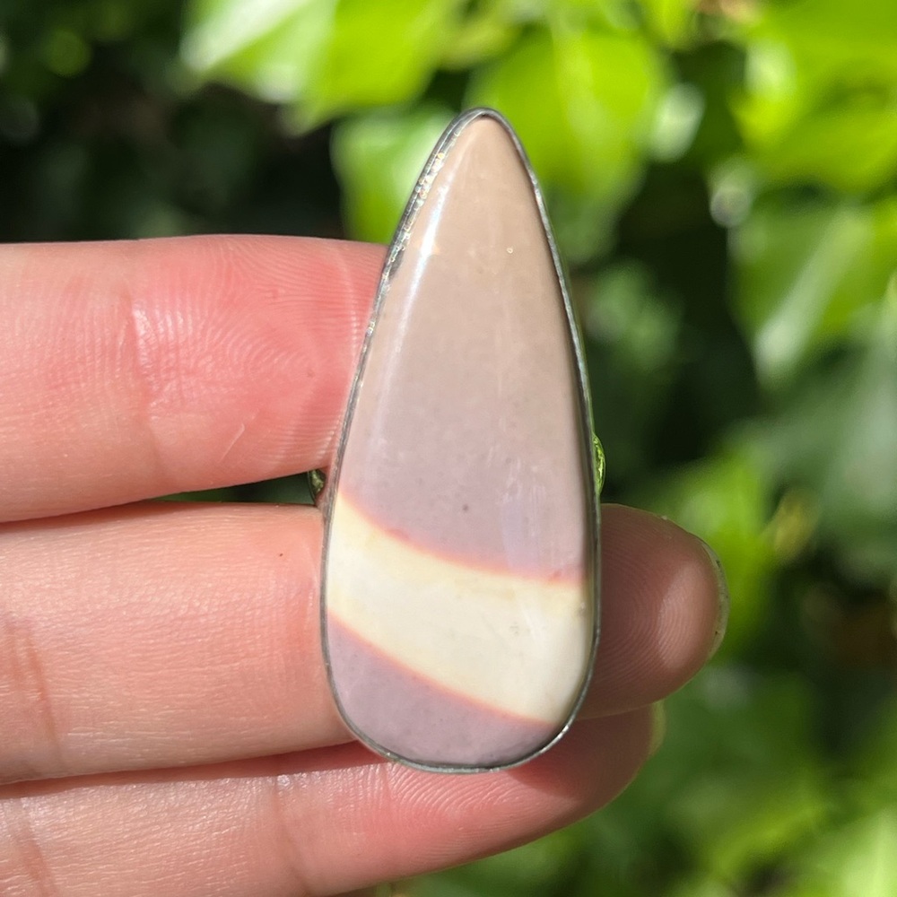 Size 7.5 925 silver plated pink jasper ring‎